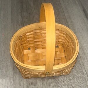 Woven Tan Gift Easter Floral or Storage Basket with Moveable Handle